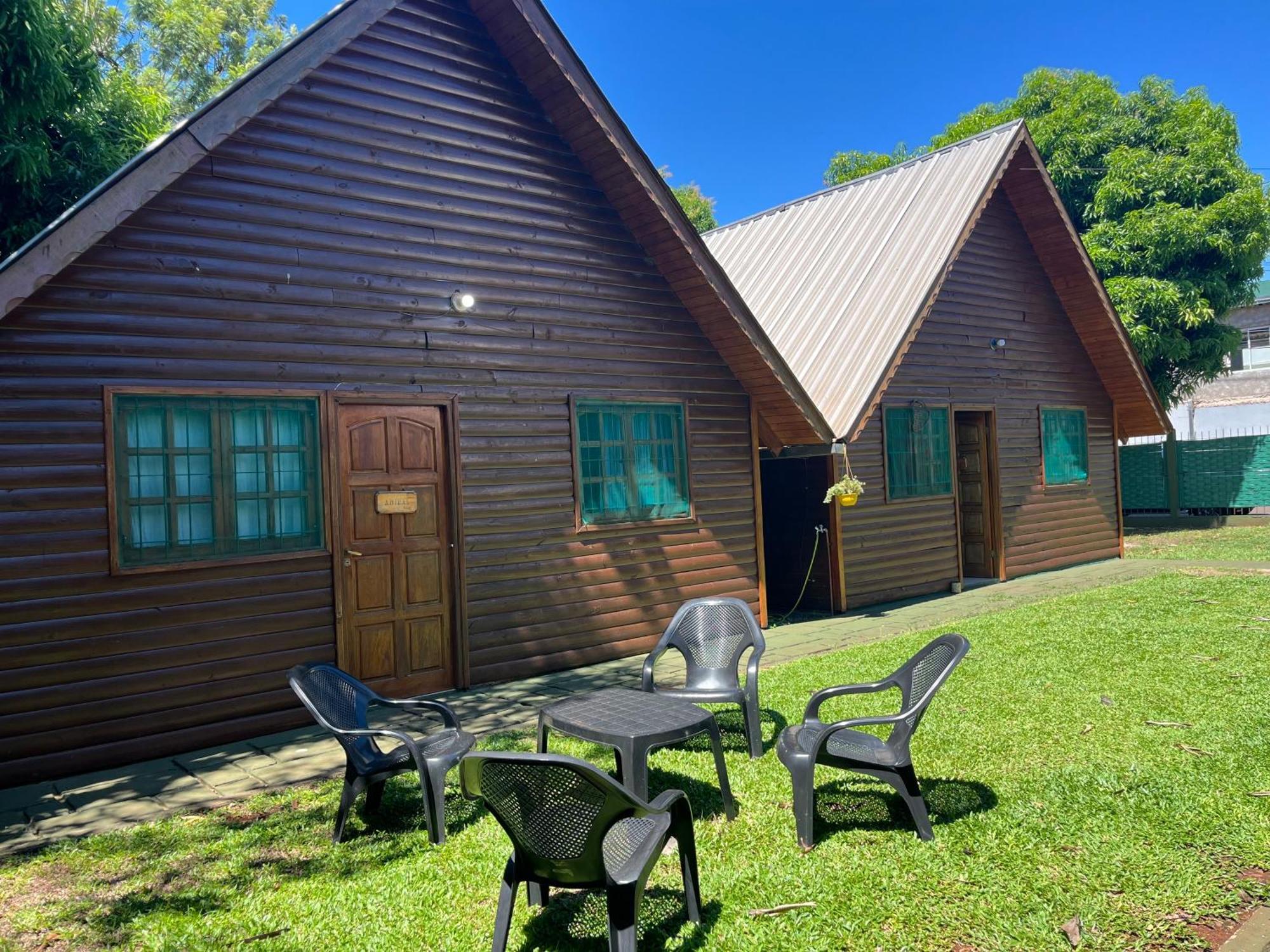 Cabanas Merale Excelente Ubicacion Puerto Iguazú Exteriör bild