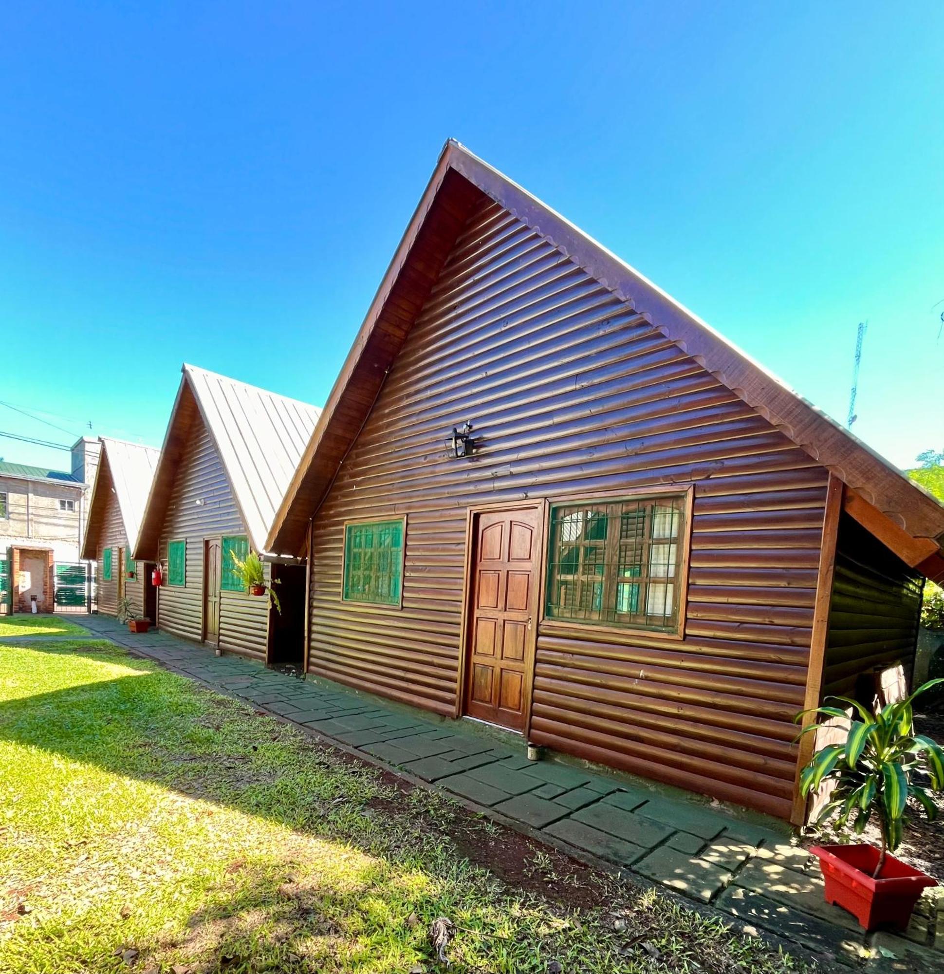 Cabanas Merale Excelente Ubicacion Puerto Iguazú Exteriör bild